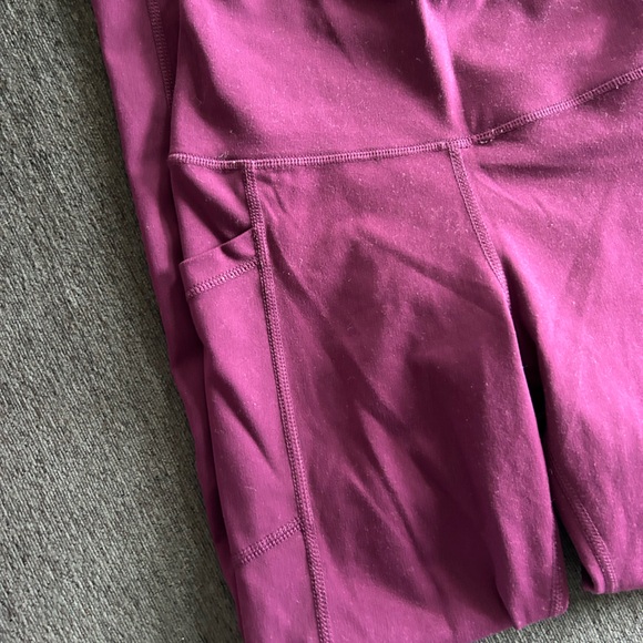 Yogalicious Leggings - Picture 3 of 7